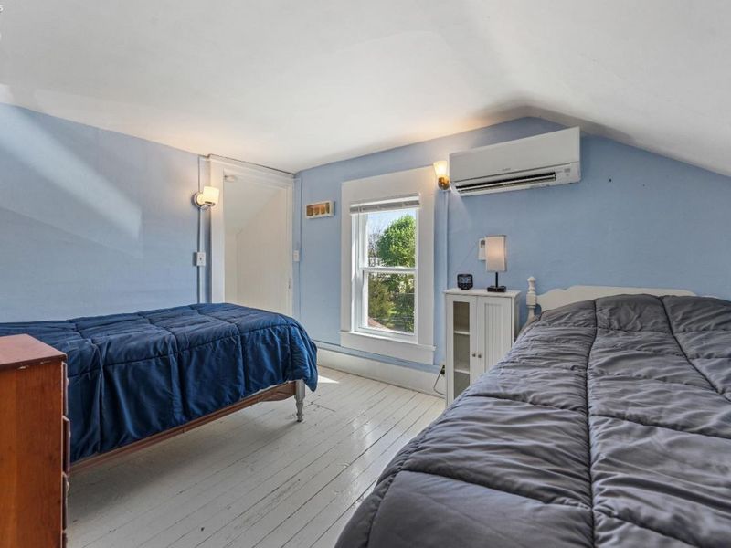 413 W Third Street, Port Clinton, OH 43452 Photo 27