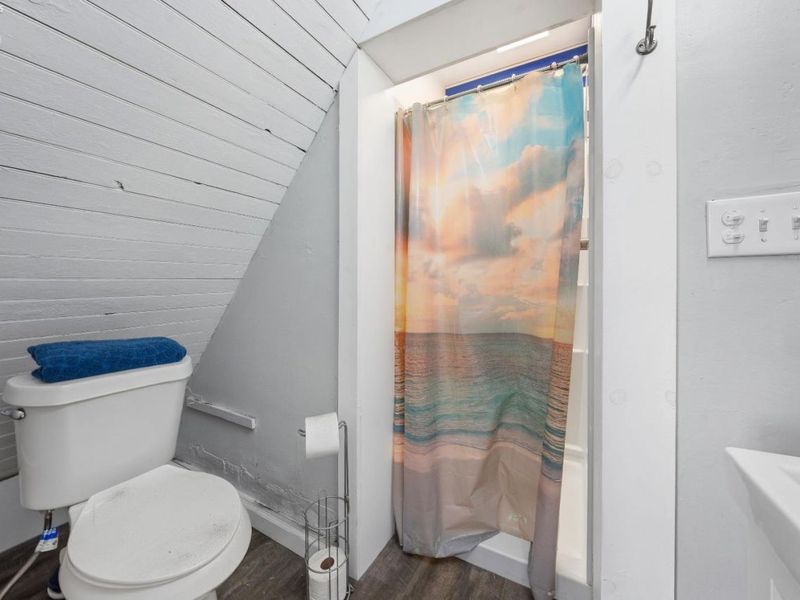 413 W Third Street, Port Clinton, OH 43452 Photo 33