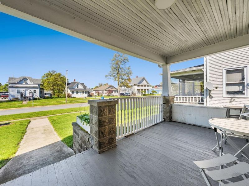 413 W Third Street, Port Clinton, OH 43452 Photo 8