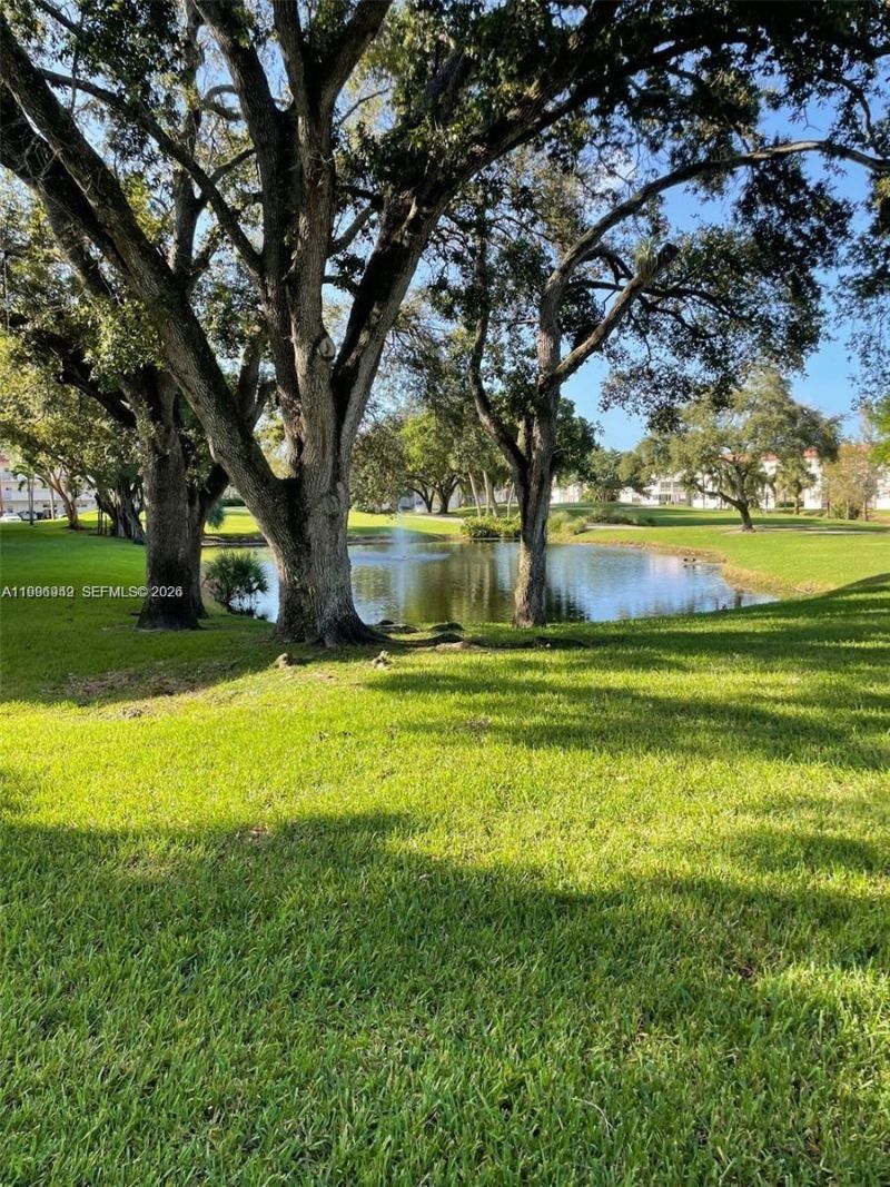 8940 S Hollybrook Blvd, Unit 306, Pembroke Pines, FL 33025 Photo