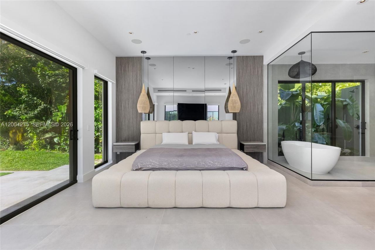 5700 Cypress Rd, Plantation, FL 33317 Photo