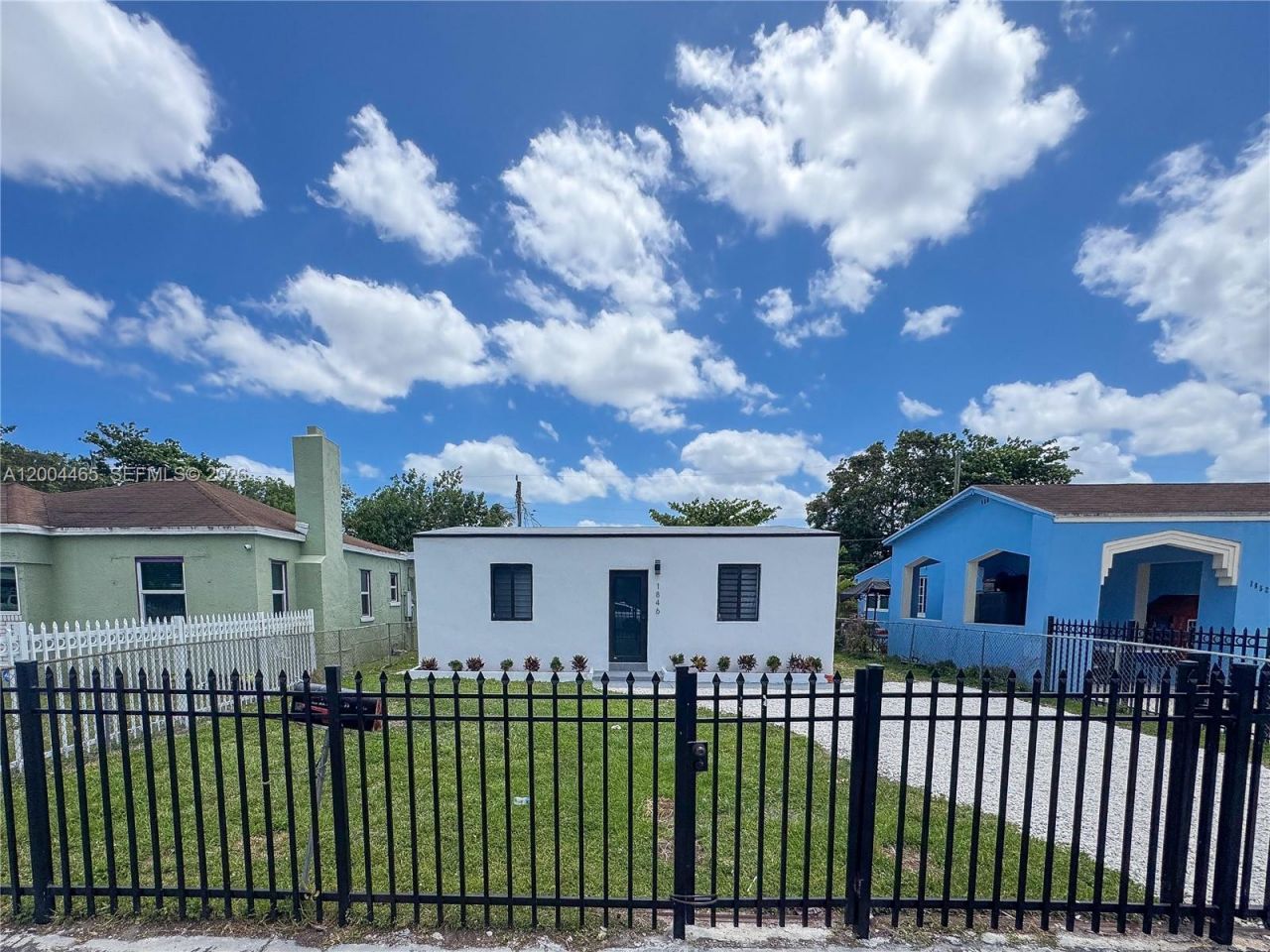 1846 NW 49th St, Miami, FL 33142 Photo