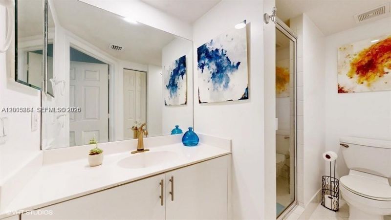 6861 NW 107th Ct, Doral, FL 33178 Photo