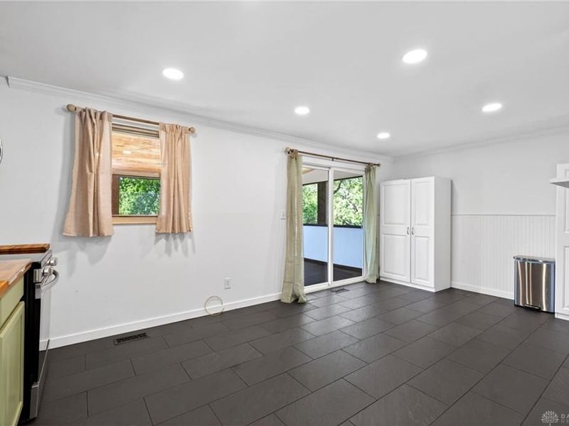 347 Blumen Lane, Moraine, OH 45439 Photo 15