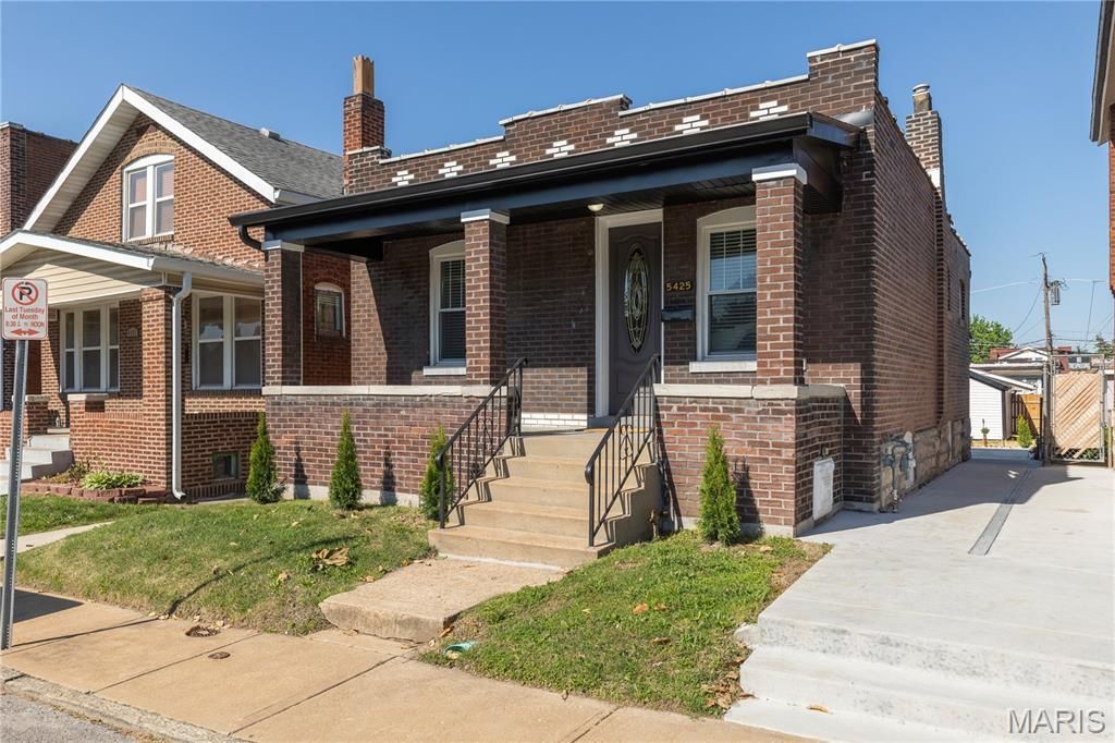5425 Bates Street , Saint Louis, MO 63116 Main Photo