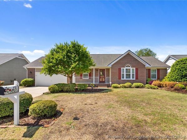 5209 Miranda Drive , Hope Mills, NC 28348