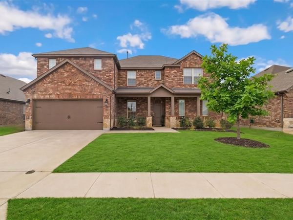 10408 Table Bluff Street, Aubrey, TX 76227