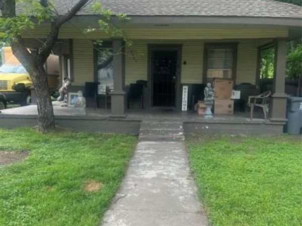 2705 Warren Avenue, Dallas, TX 75215