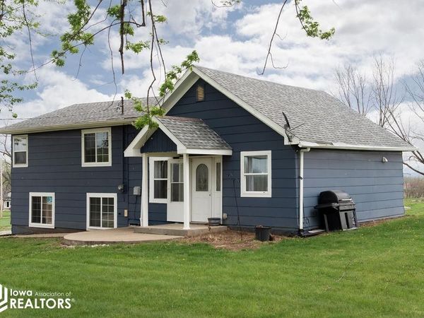 746 Lake Road, Ottumwa, IA 52501