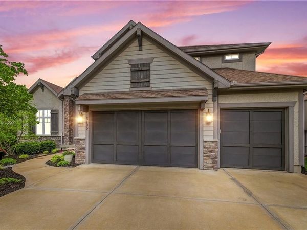 8106 Millridge Street, Lenexa, KS 66220