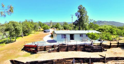 10447 Carlos Ct, Coulterville, CA 95311 Photo