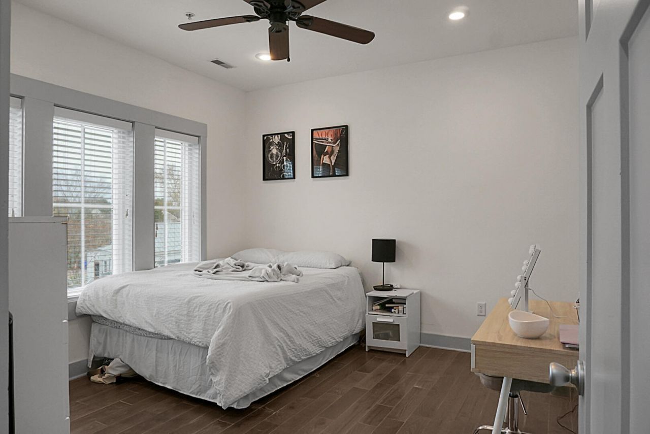 321 Ashley Avenue  Photo 22