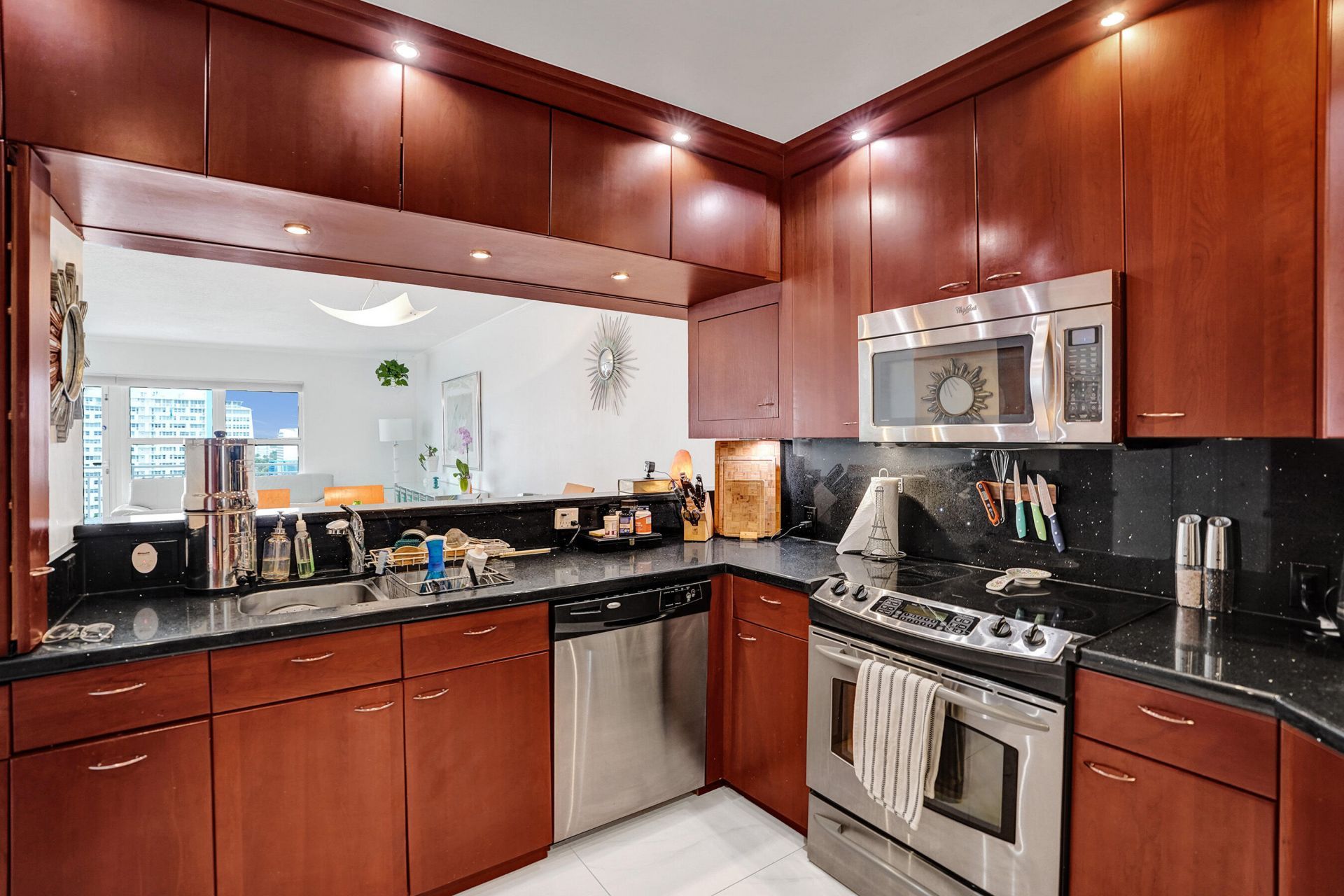 3000 E Sunrise Boulevard, Unit 14f, Fort Lauderdale, FL 33304 Photo
