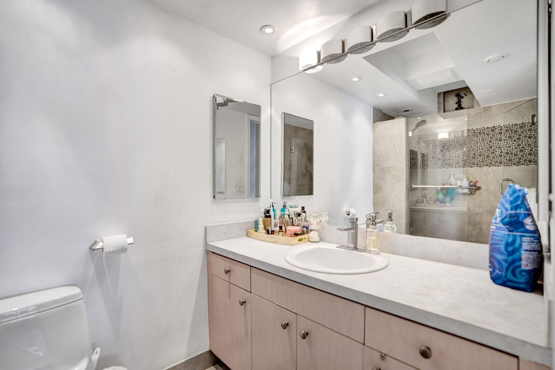 3000 E Sunrise Boulevard, Unit 14f, Fort Lauderdale, FL 33304 Photo
