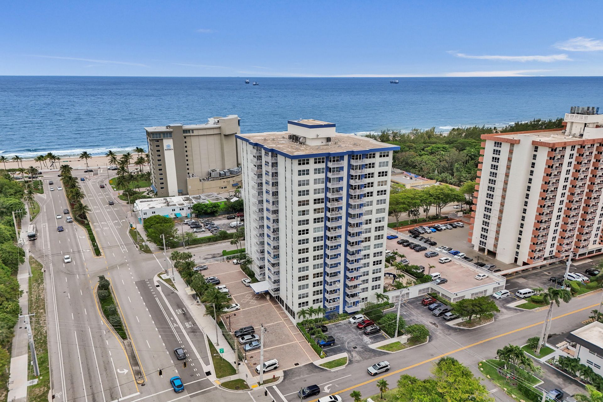 3000 E Sunrise Boulevard, Unit 14f, Fort Lauderdale, FL 33304 Photo