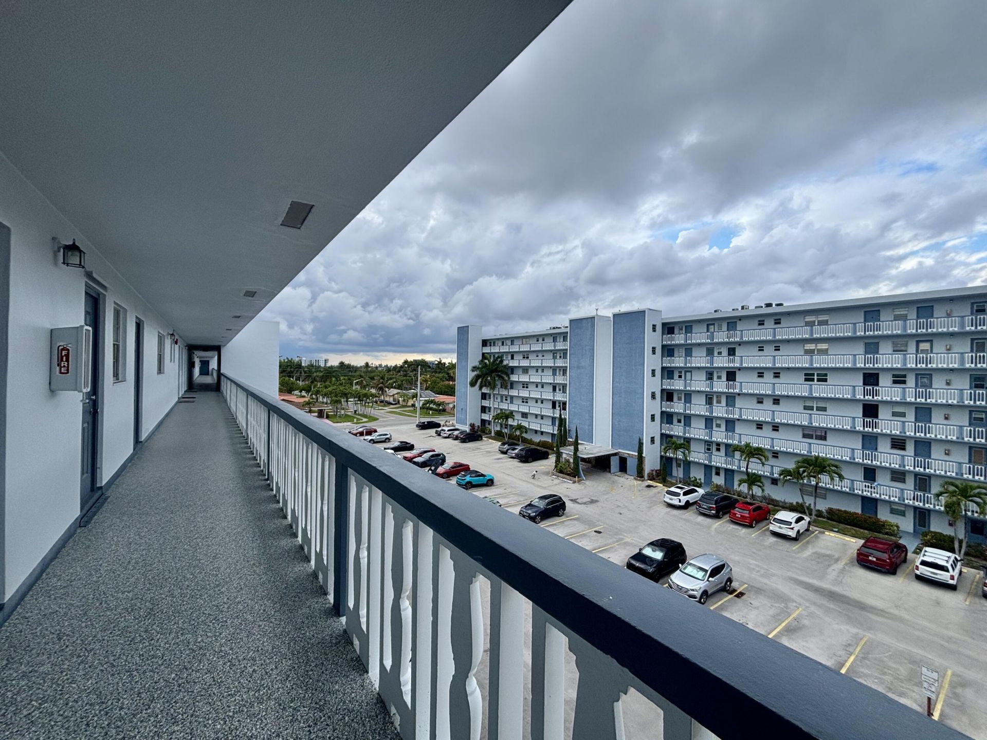 232 NE 12th Avenue, Unit 501, Hallandale Beach, FL 33009 Photo