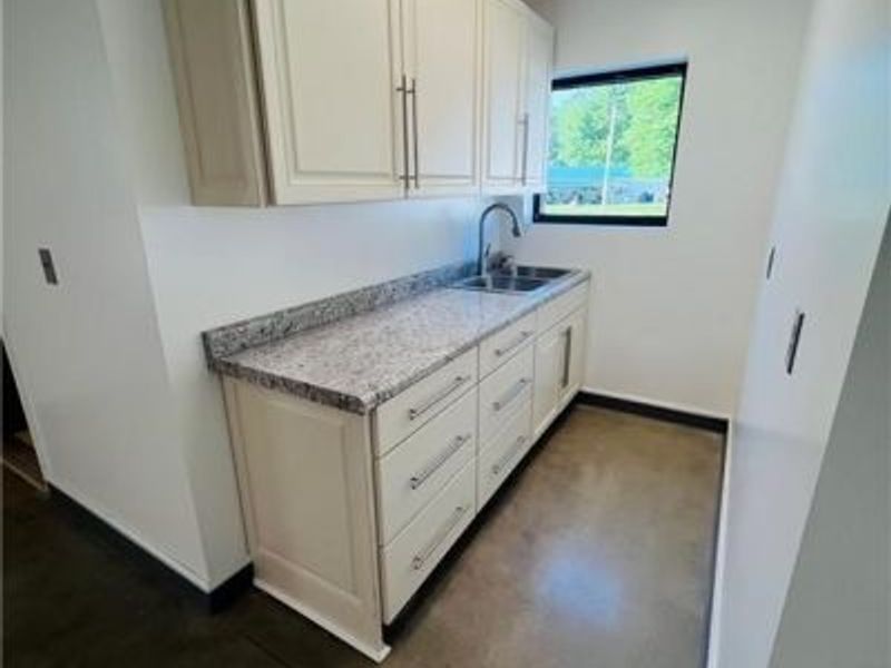 3019 Parkman Road NW, Southington, OH 44470 Photo 12