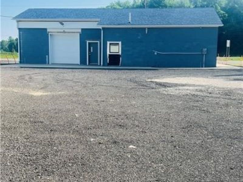 3019 Parkman Road NW, Southington, OH 44470 Photo 17