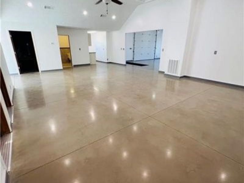 3019 Parkman Road NW, Southington, OH 44470 Photo 7