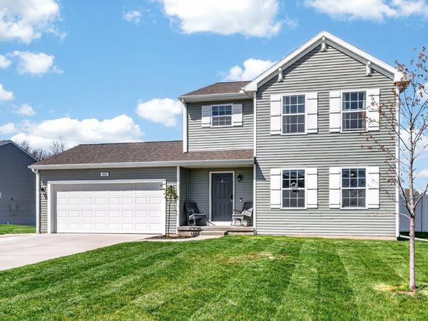 966 View Pointe Drive, Middleville, MI 49333