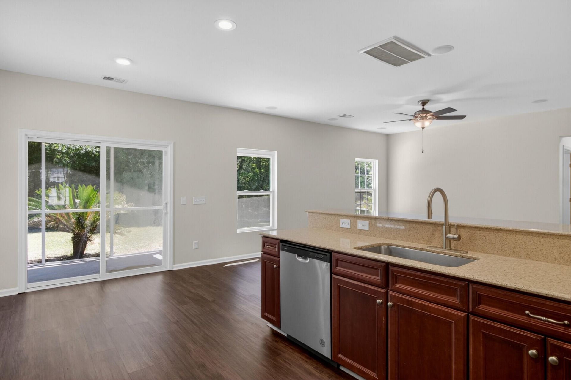 5455 Kings River Drive Photo 9