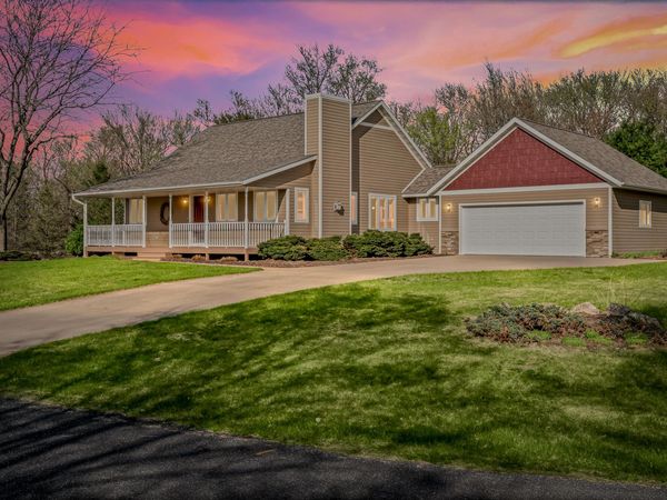 N12940 Sara Ln, Trempealeau, WI 54661
