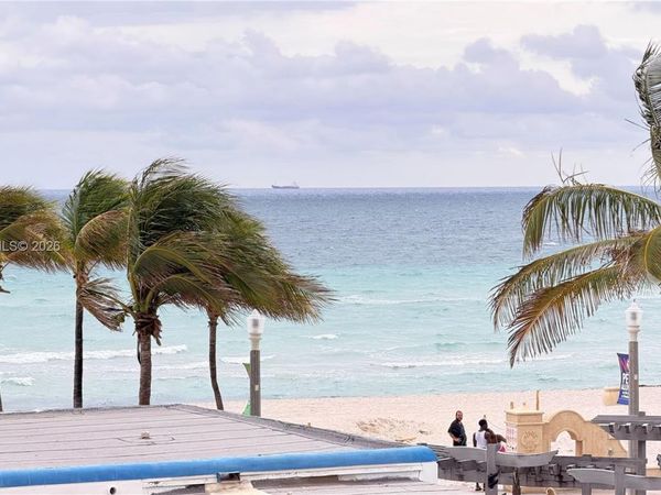 321 Wilson St , Unit A105, Hollywood, FL 33019