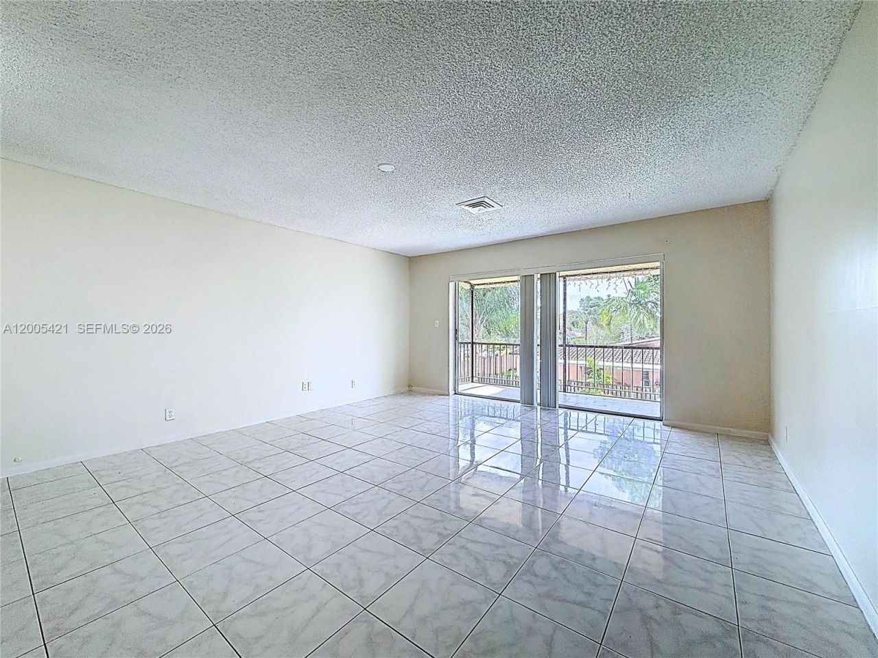 8900 W Sample Rd , Unit 202, Coral Springs, FL 33065 Photo