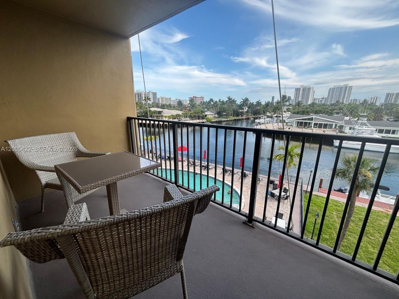 301 Golden Isles Dr , Unit 409, Hallandale Beach, FL 33009 Photo