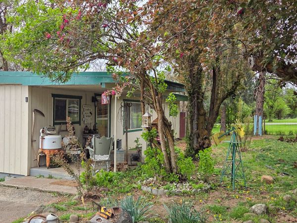 10852 Oregon 66, Klamath Falls, OR 97601