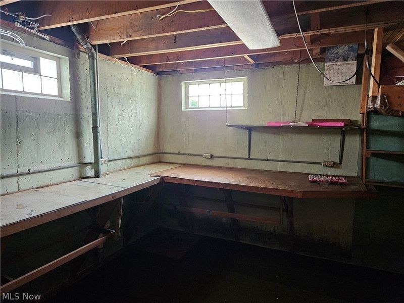 5770 Pemberton Drive, Brook Park, OH 44142 Photo 17