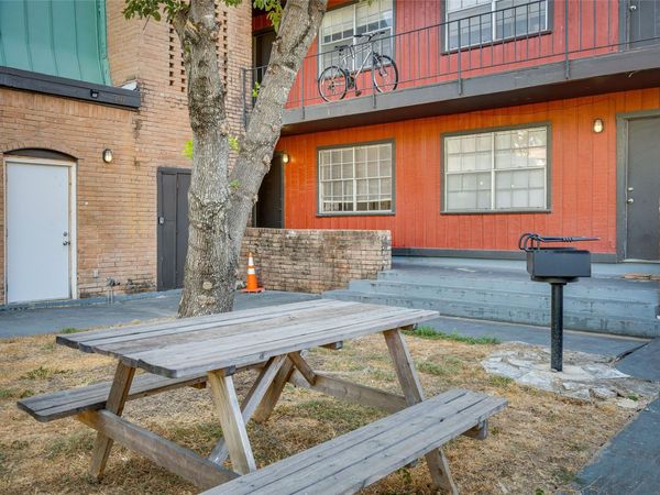 307 E 31 ST, Unit 106, Austin, TX 78705