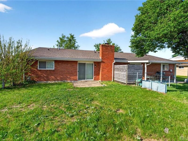 5454 Bromwick Drive, Dayton, OH 45426 Photo 4