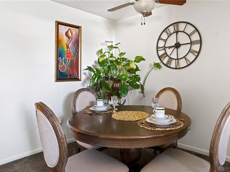 5454 Bromwick Drive, Dayton, OH 45426 Photo 7