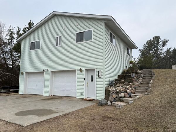 1028 Woodward Drive SW, Bemidji, MN 56601