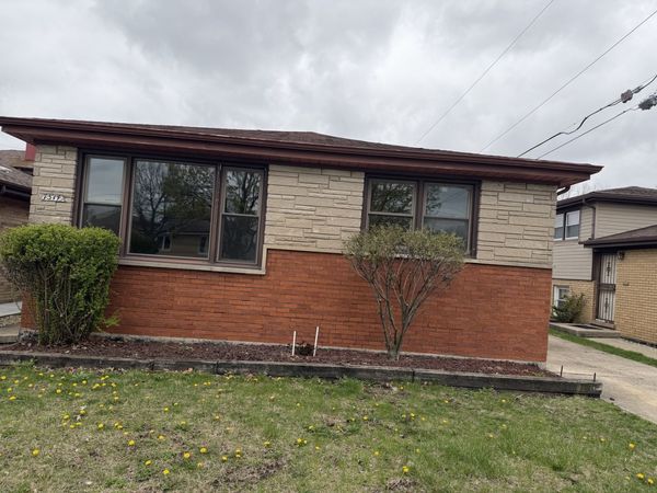 7514 S Trumbull Avenue, Chicago, IL 60652