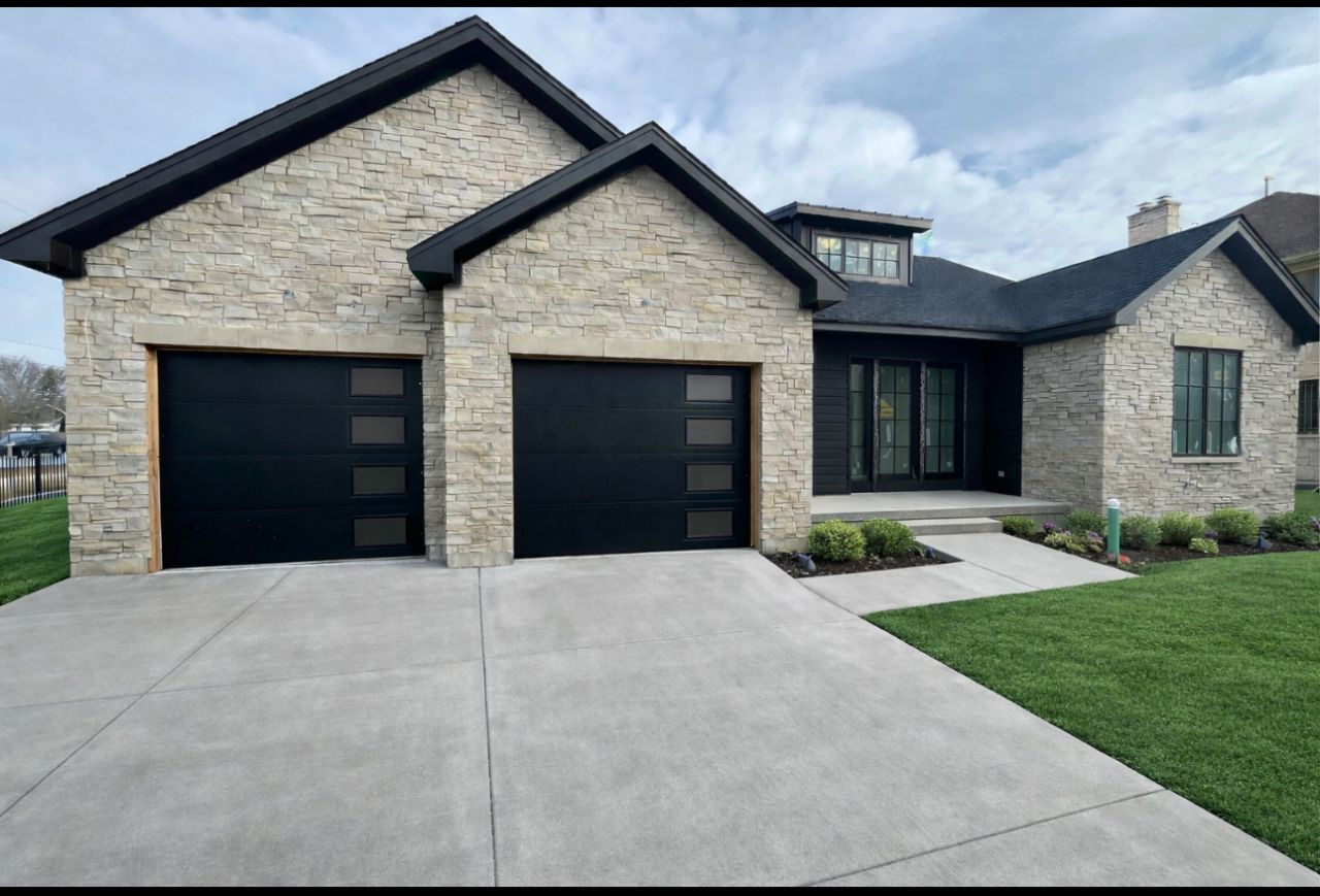 1435 Pfingsten Road , Northbrook, IL 60062