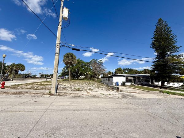 424 N 6th Street, Fort Pierce, FL 34950