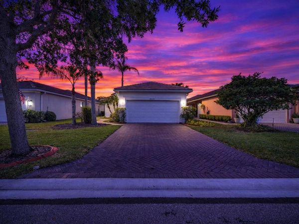 10070 SW Chadwick Drive, Port St. Lucie, FL 34987