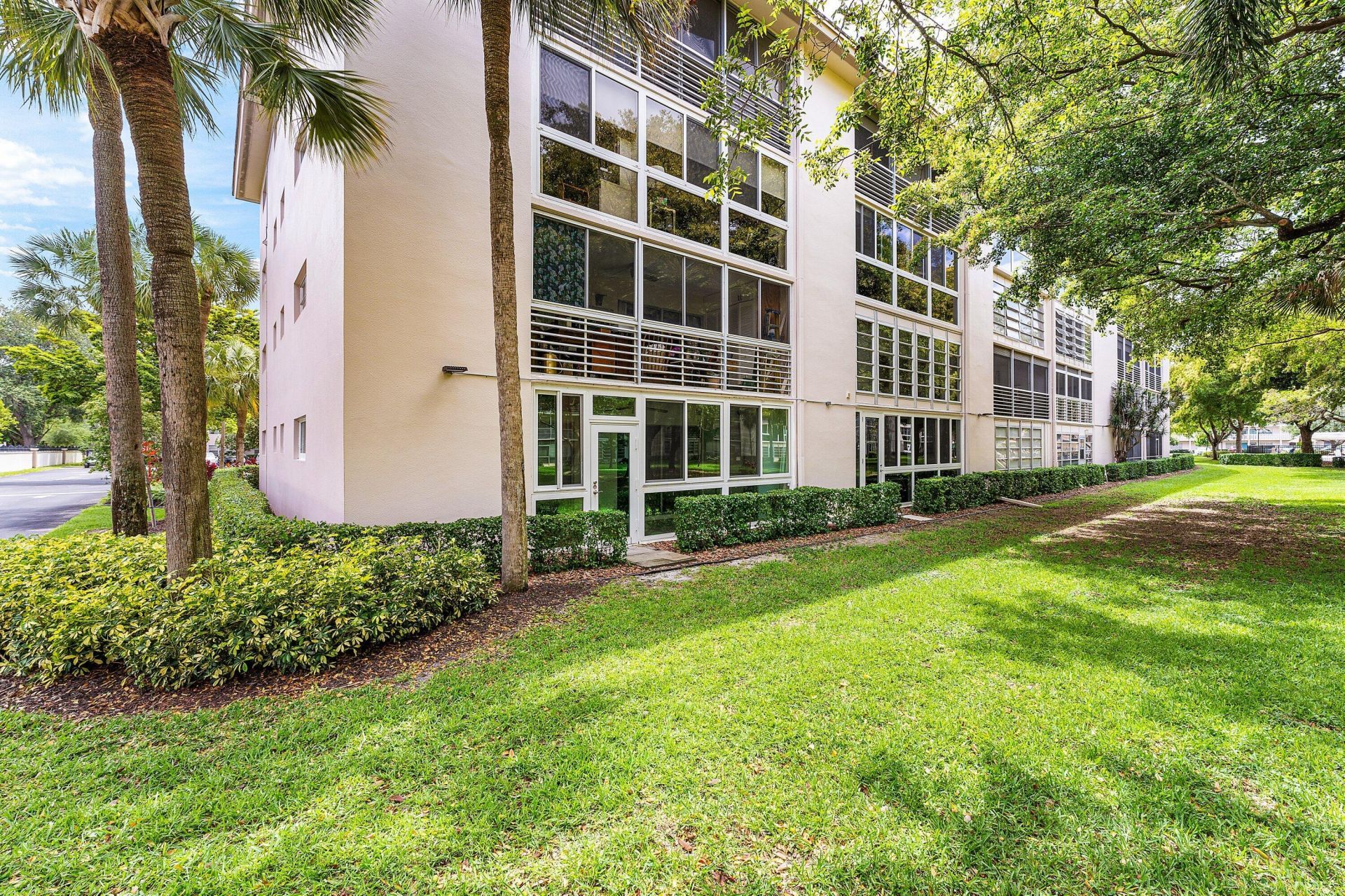 2003 Granada Drive, Unit M1, Coconut Creek, FL 33066 Photo