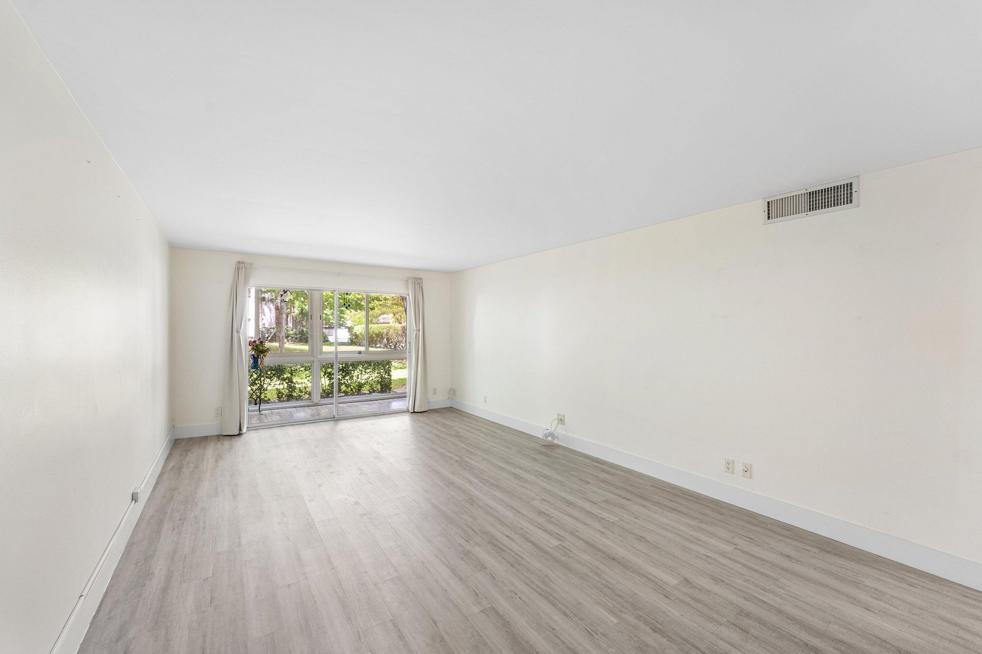 2003 Granada Drive, Unit M1, Coconut Creek, FL 33066 Photo