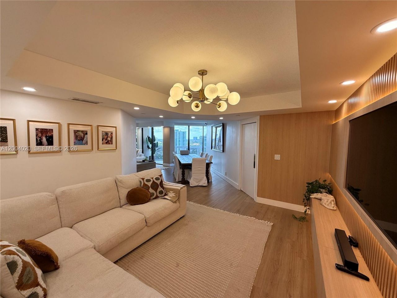 20185 E Country Club Dr, Unit 1907, Aventura, FL 33180 Photo