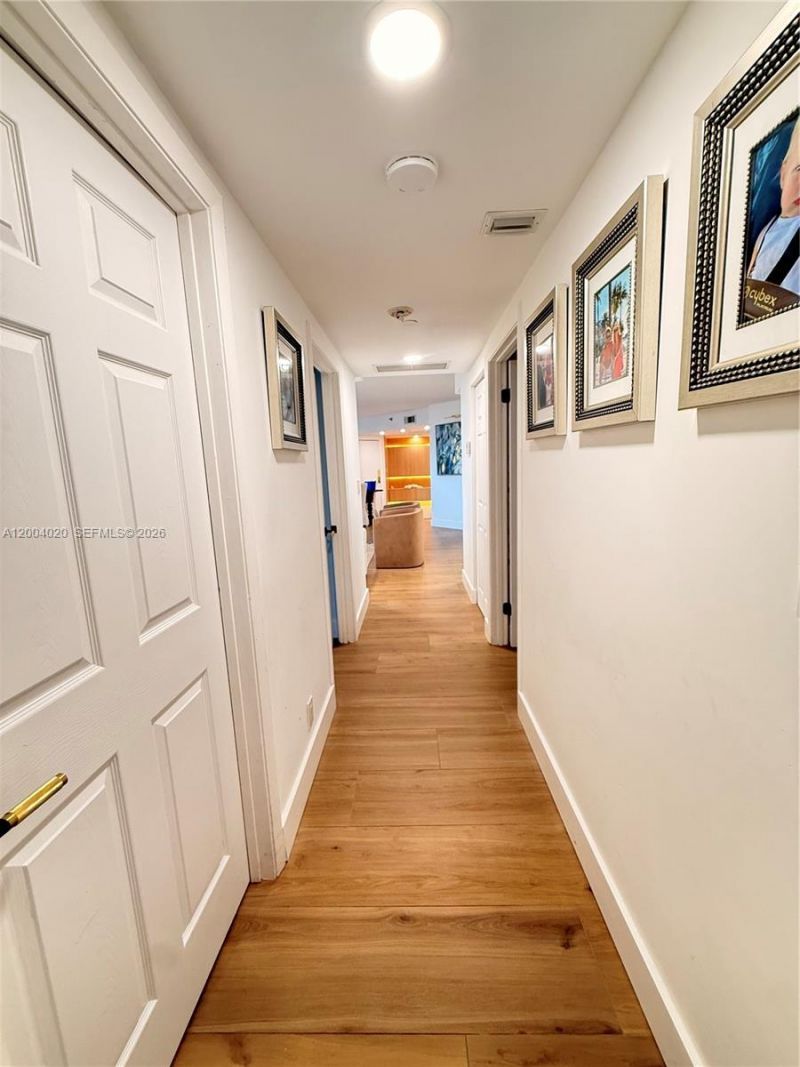 20185 E Country Club Dr, Unit 1907, Aventura, FL 33180 Photo