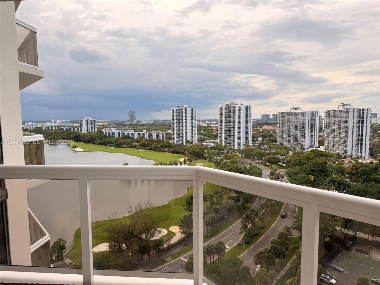20185 E Country Club Dr, Unit 1907, Aventura, FL 33180 Photo