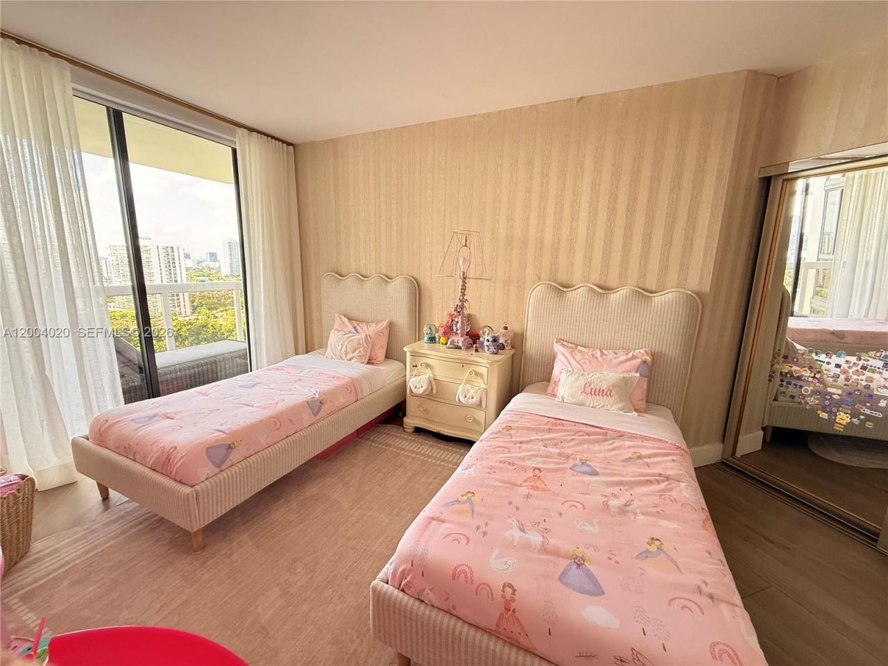20185 E Country Club Dr, Unit 1907, Aventura, FL 33180 Photo