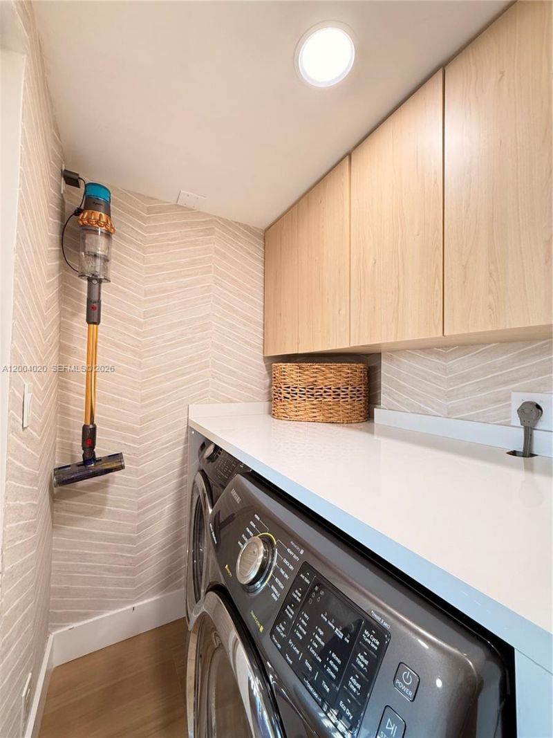 20185 E Country Club Dr, Unit 1907, Aventura, FL 33180 Photo