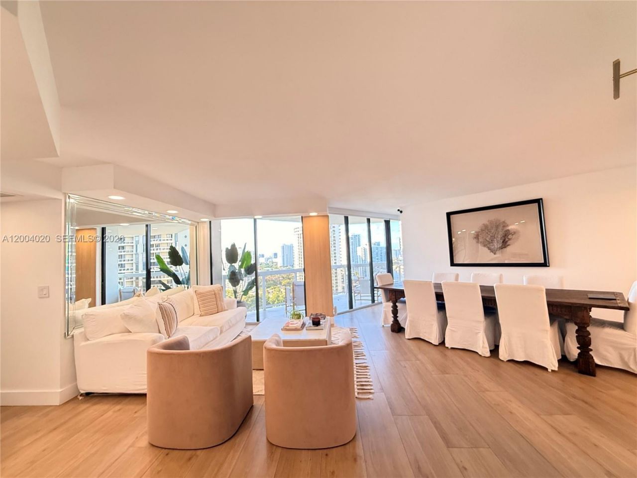 20185 E Country Club Dr, Unit 1907, Aventura, FL 33180 Photo