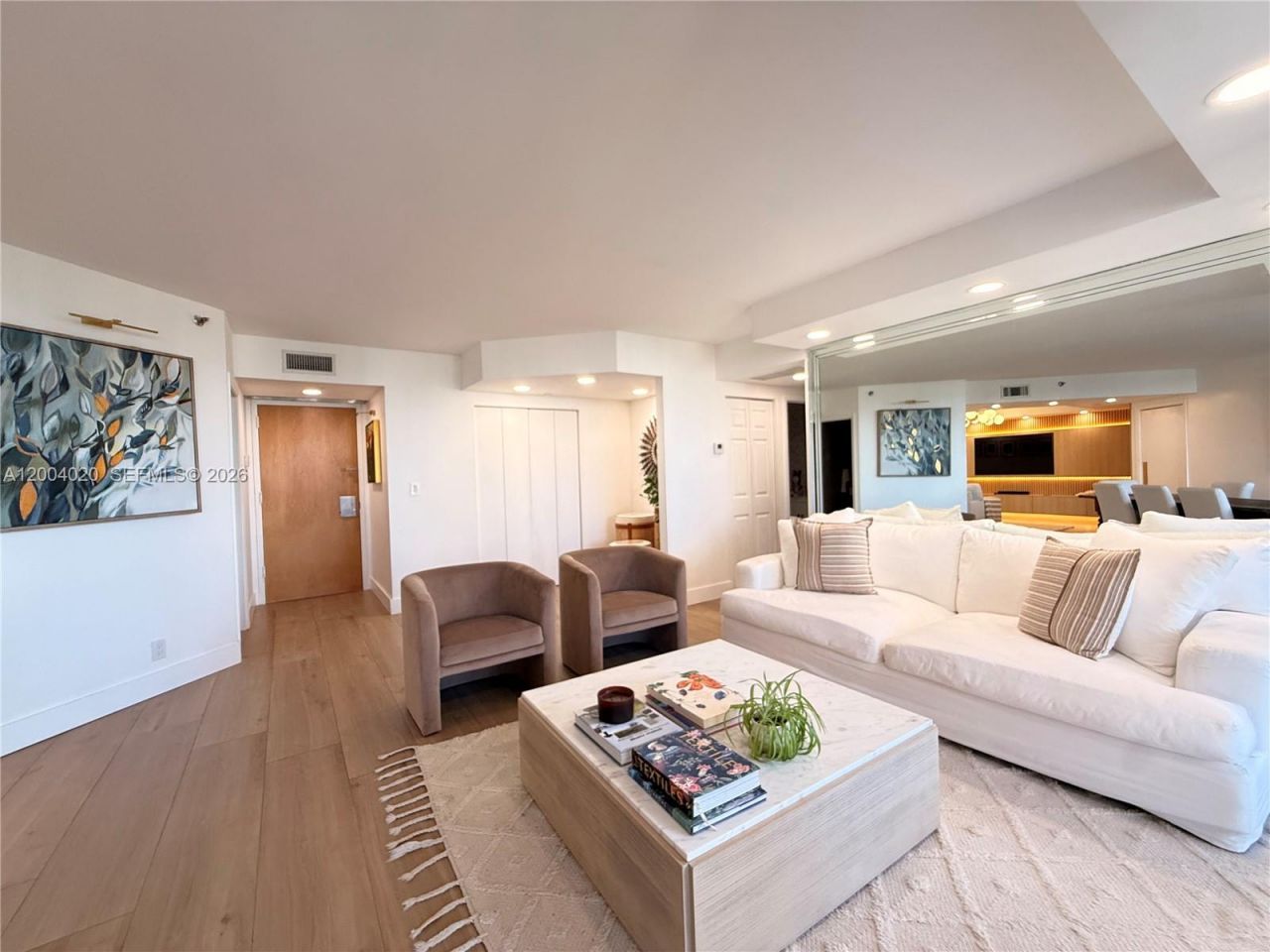 20185 E Country Club Dr, Unit 1907, Aventura, FL 33180 Photo