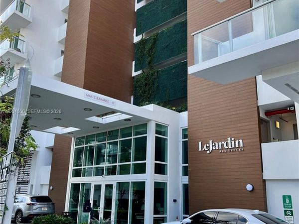 1150 102nd St , Unit 704, Bay Harbor Islands, FL 33154