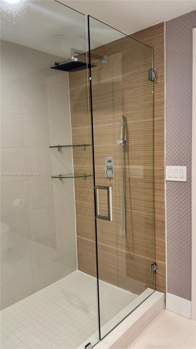 1150 102nd St , Unit 704, Bay Harbor Islands, FL 33154 Photo